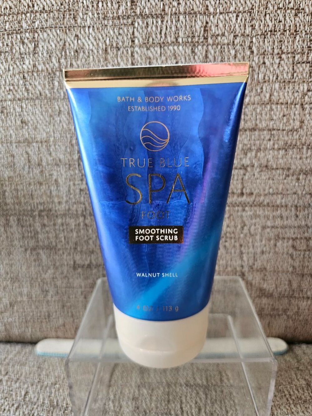 Bath & Body Works True Blue Spa Smoothing Foot Scrub Walnut Shell - Discontinued